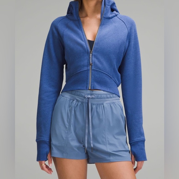 lululemon athletica Tops - Lululemon cropped scuba full zipper 💙